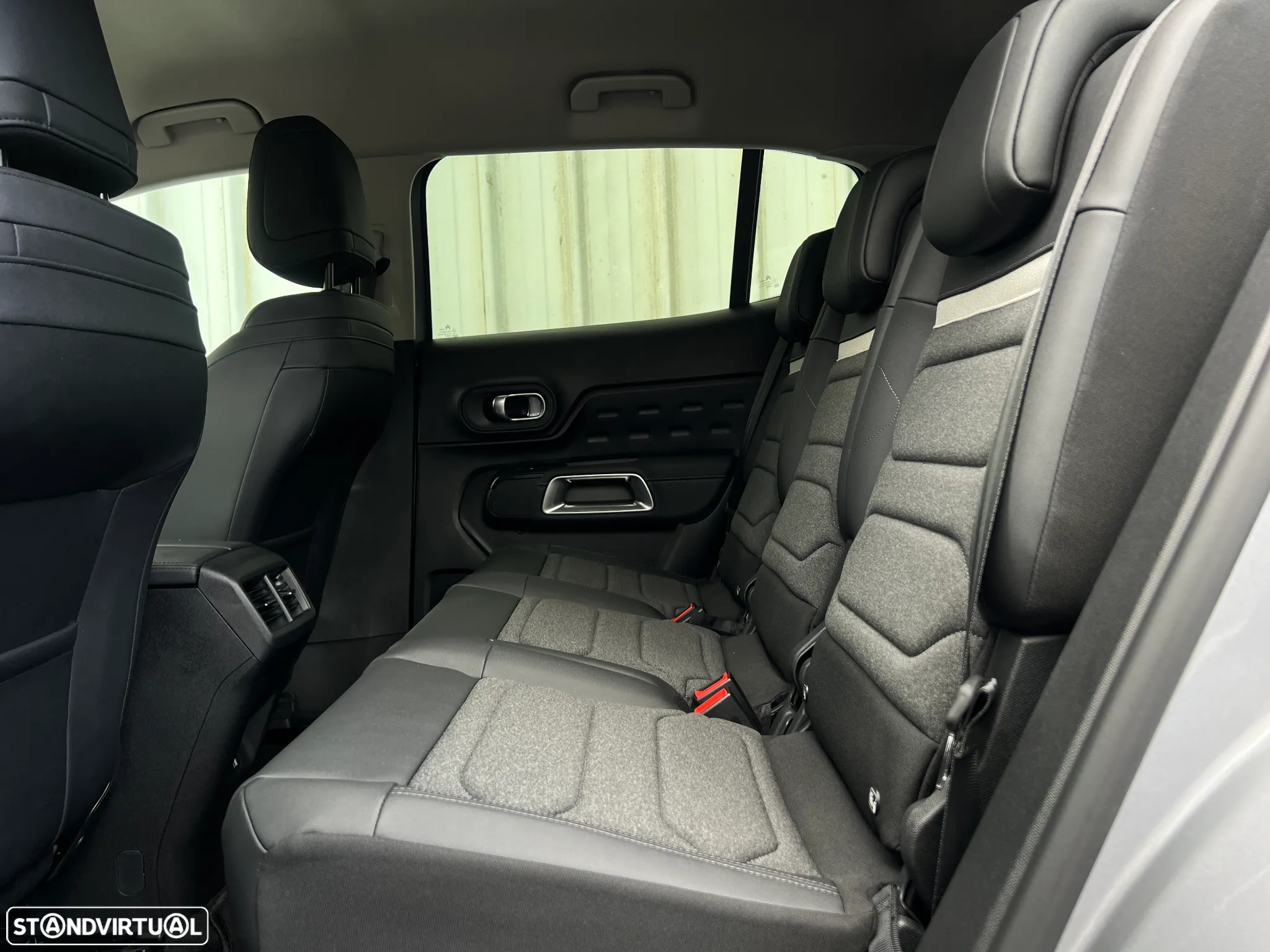 Citroën C5 Aircross 1.2 PureTech Plus - 38