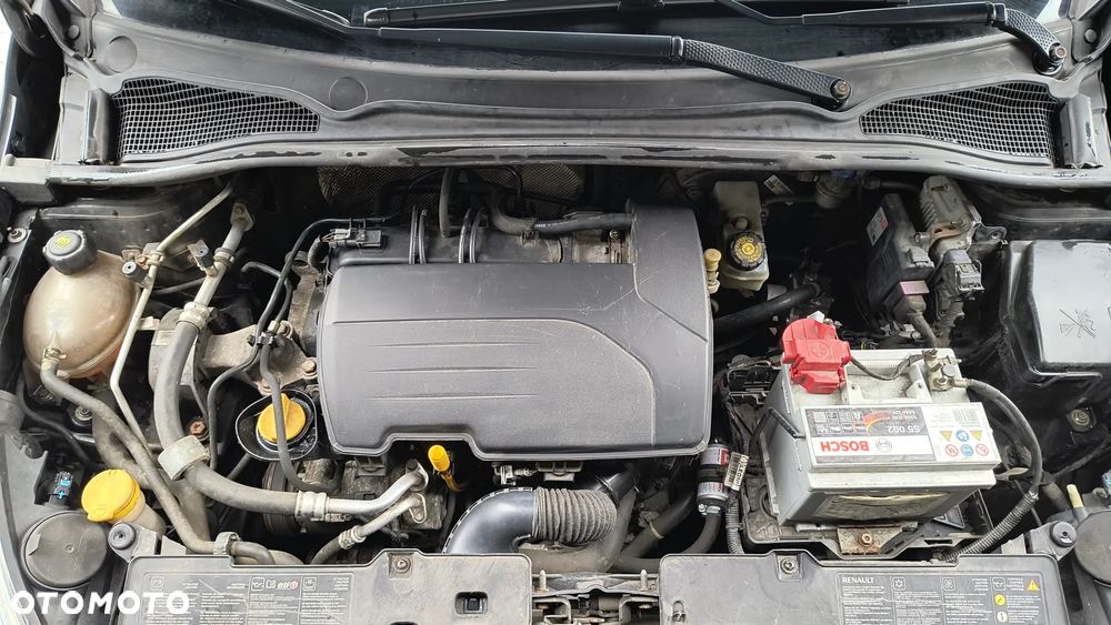 Renault Clio 1.2 16V Zen - 13