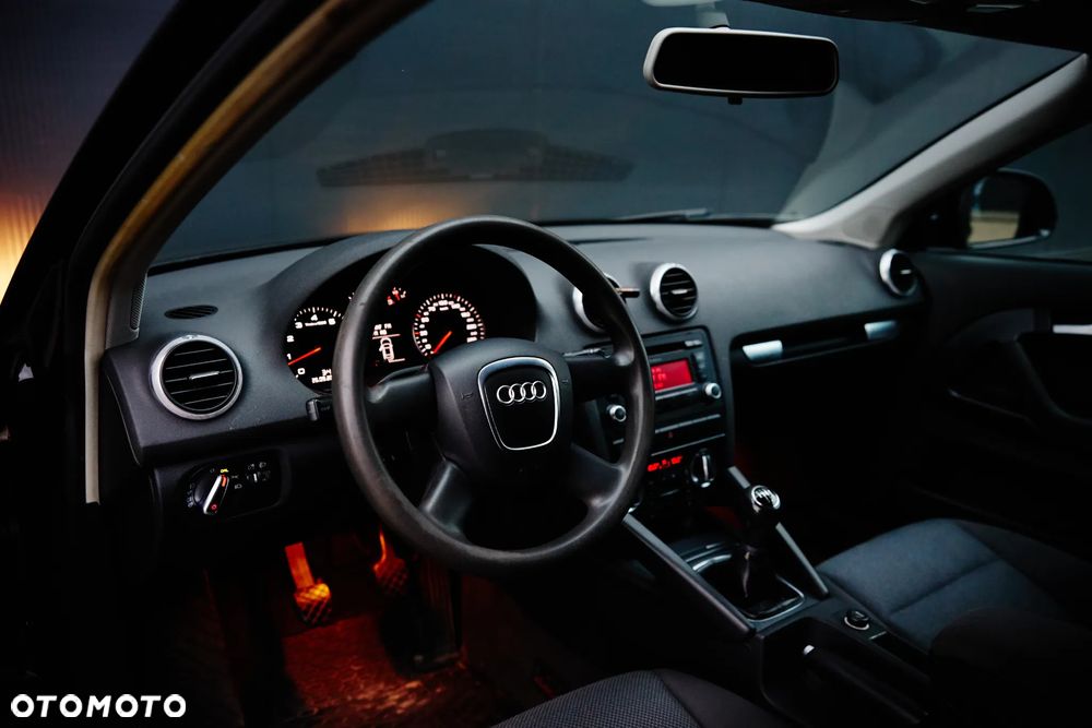Audi A3 1.4 TFSI Attraction - 13