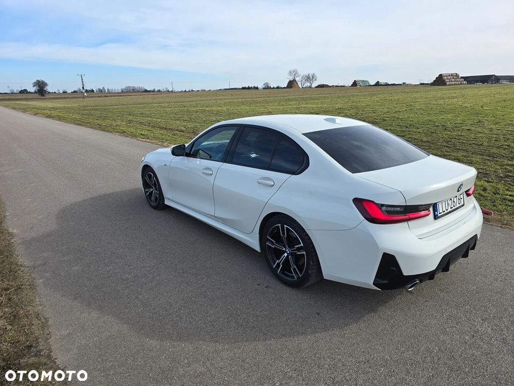 BMW Seria 3 318i M Sport - 8