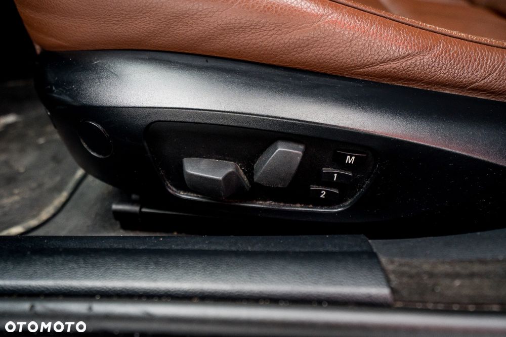 BMW Seria 3 330xd DPF - 19