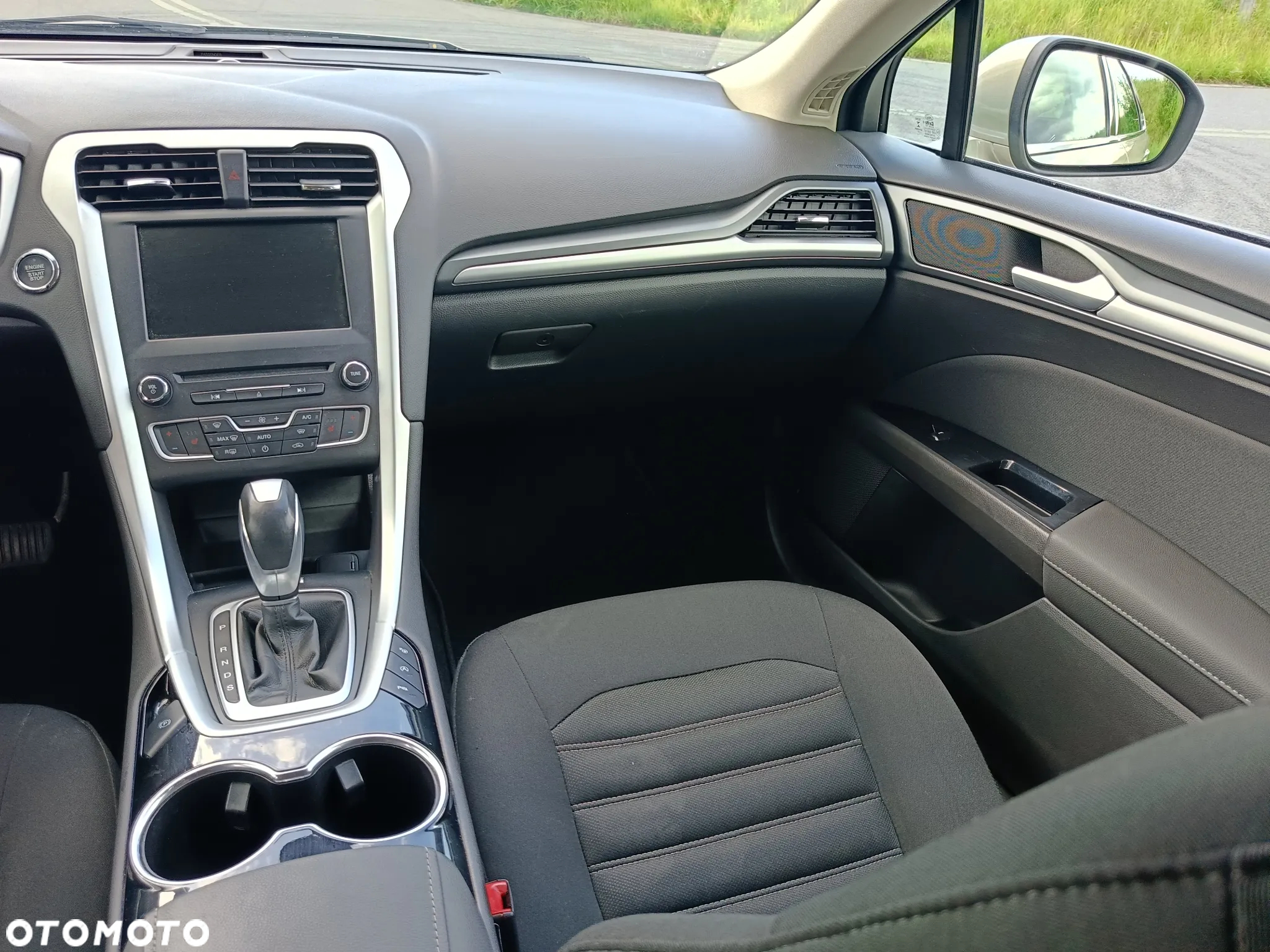Ford Mondeo 1.5 EcoBoost Gold Edition - 17