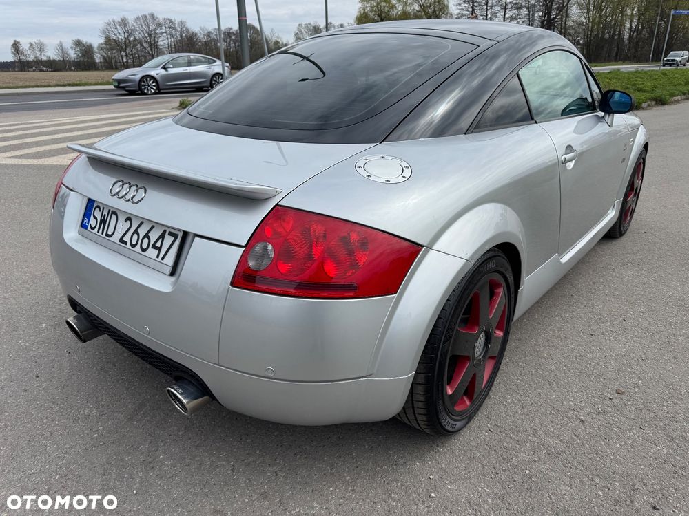 Audi TT Coupé 1.8T - 11