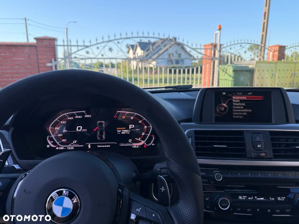 BMW Seria 3 330i xDrive Edition M Sport Shadow - 12