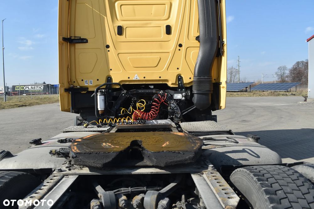 Mercedes-Benz Actros 1842 - 14