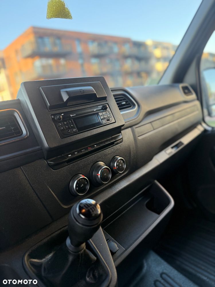 Renault Master - 13
