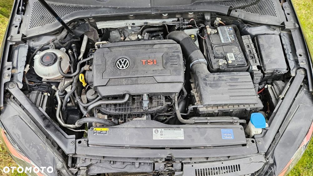 Volkswagen Golf VIII 2.0 TSI GTI DSG - 26