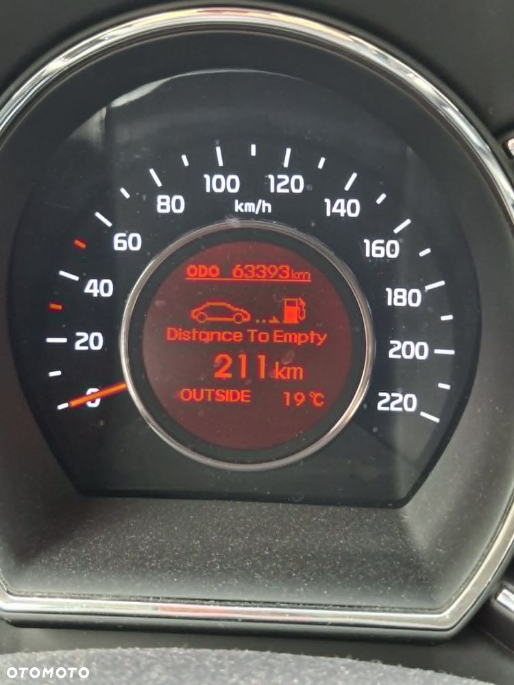 Kia Rio 1.2 XL - 9