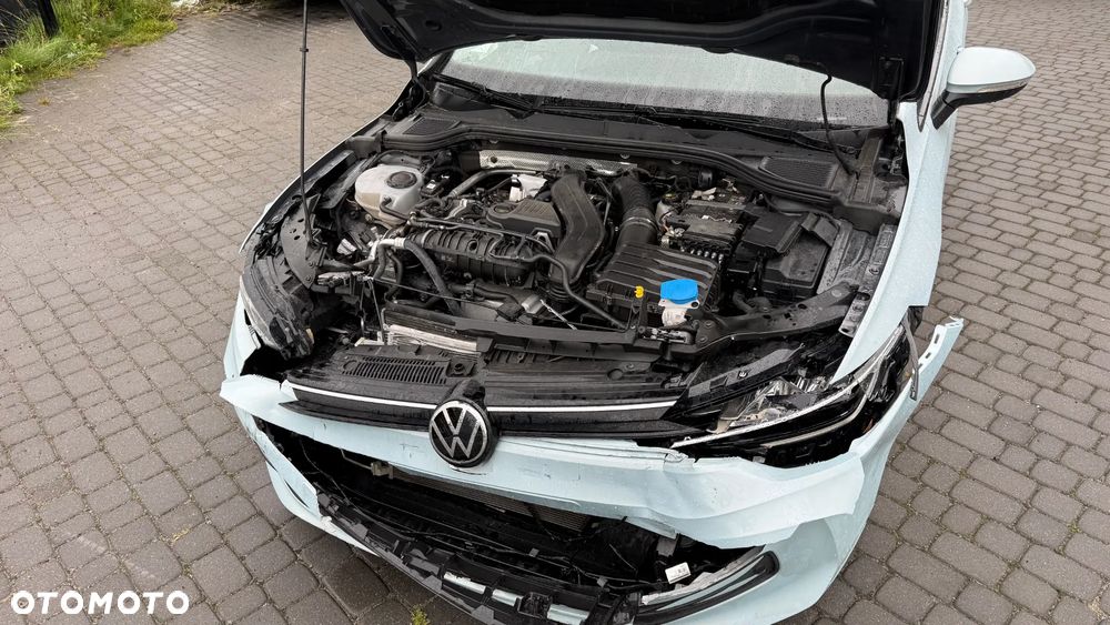 Volkswagen Golf - 16