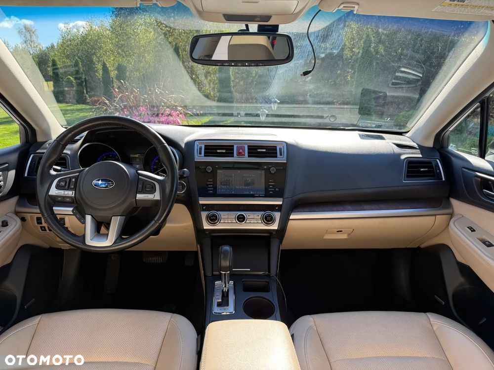 Subaru Outback 2.5i Exclusive - 13