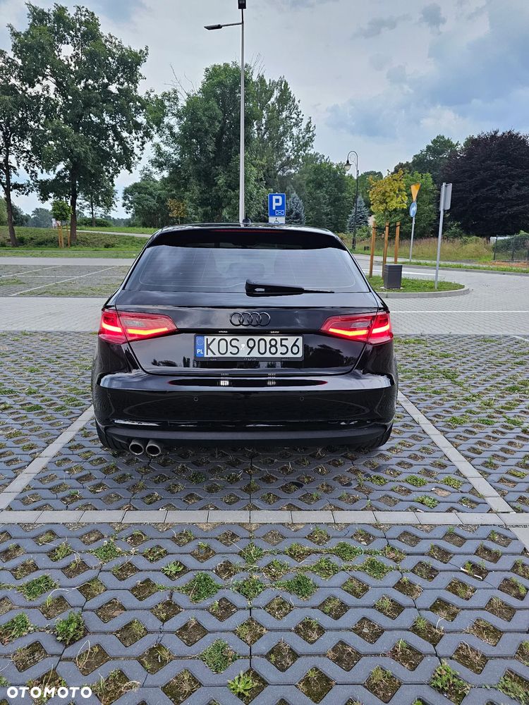 Audi A3 Sportback 2.0 TDI - 9