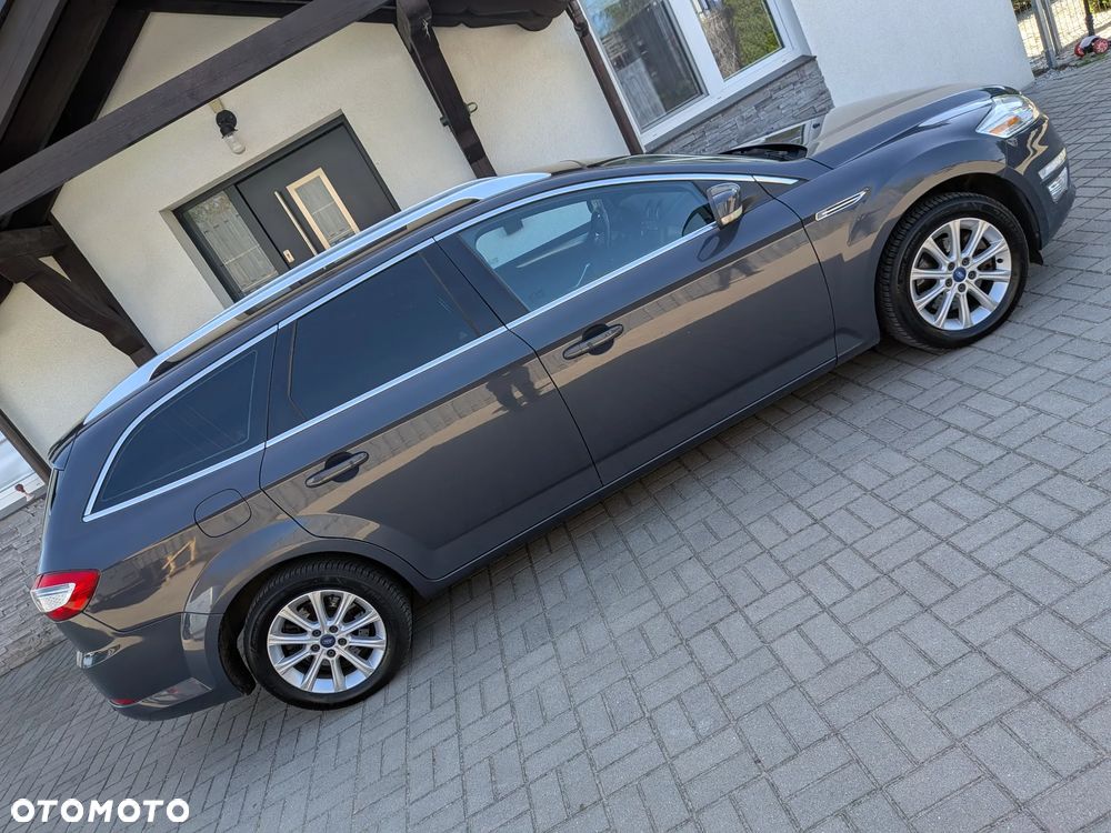 Ford Mondeo - 10
