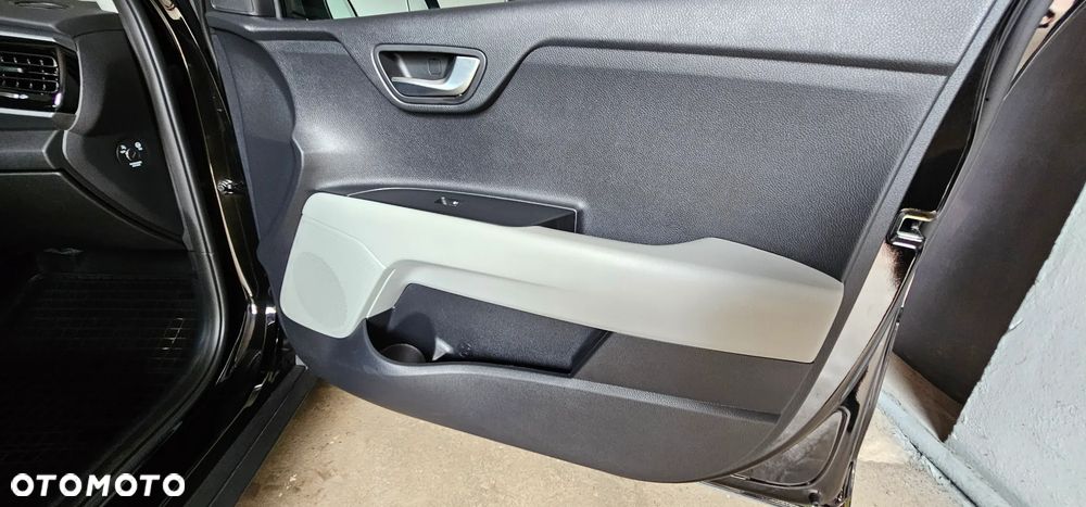 Kia Stonic 1.0 T-GDI MHEV L Business Line - 14