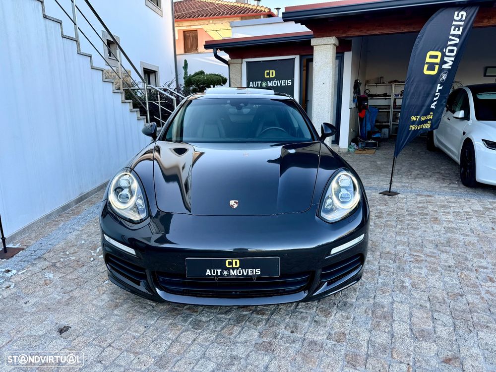 Porsche Panamera Platinum Edition - 6