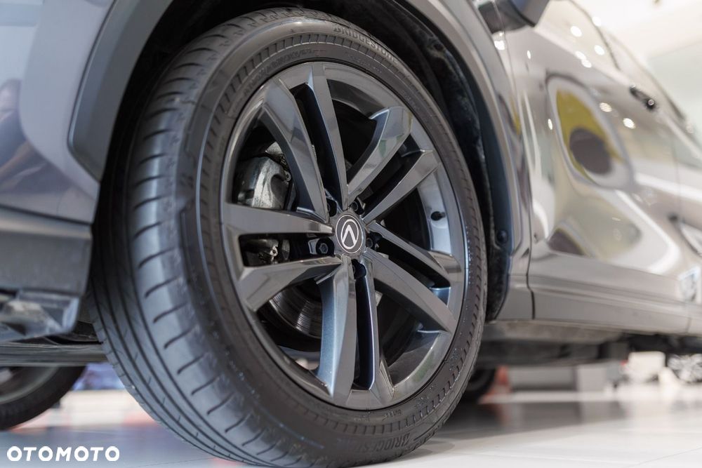 Lexus NX 350h Prestige AWD - 25