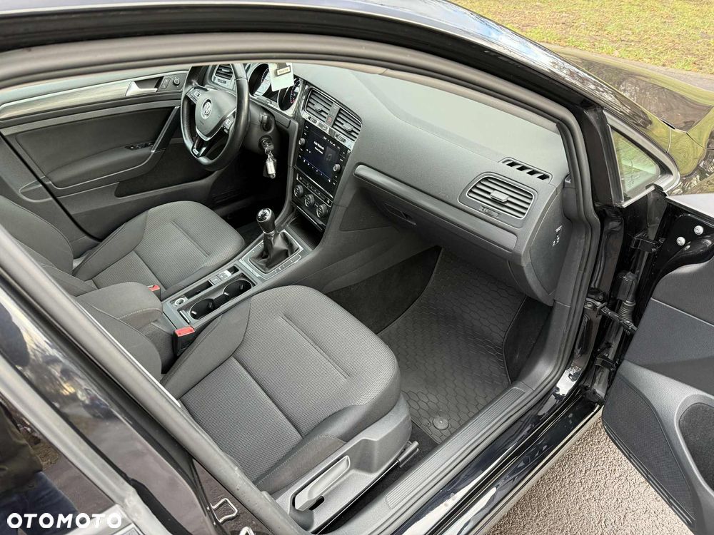 Volkswagen Golf 1.6 TDI BMT Comfortline - 5