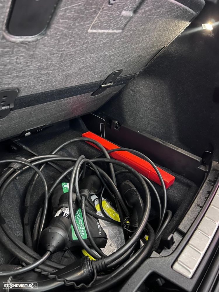 Volvo C40 Recharge Plus - 33