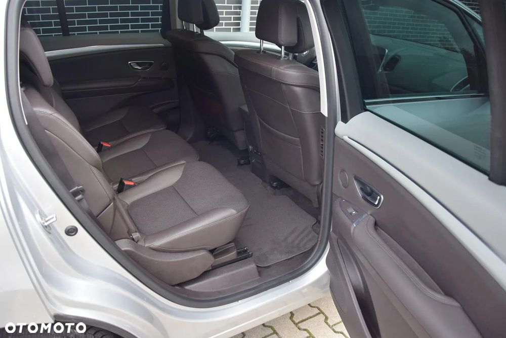 Renault Espace Energy dCi 160 EDC Business - 11