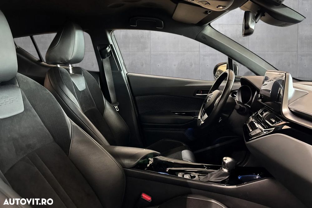 Toyota C-HR 1.8 HSD 122 CP 4x2 CVT Core - 14