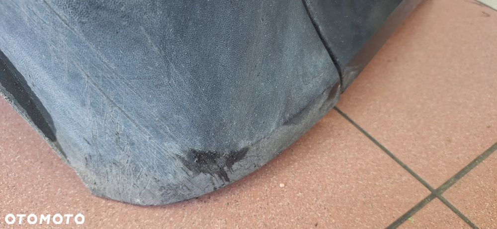 VW Golf IV Zderzak Przód Przedni Kod Lakieru LC9Z - 16