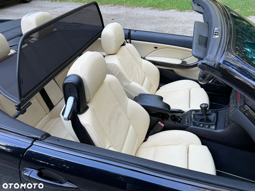 BMW Seria 3 318Ci - 17