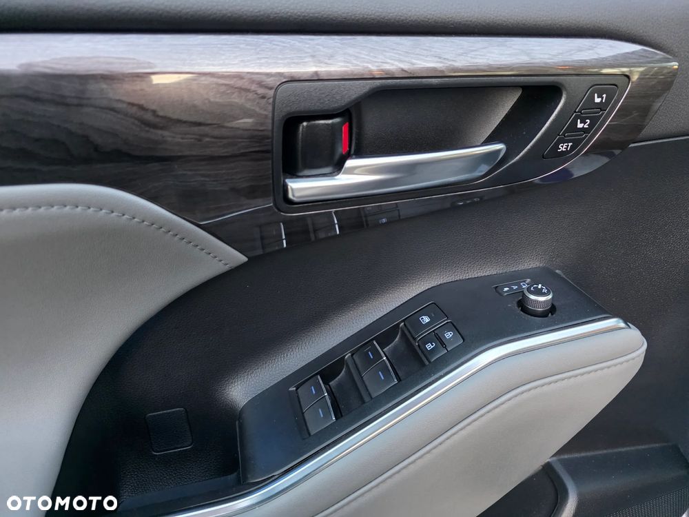 Toyota Highlander 2.5 Hybrid Prestige - 6