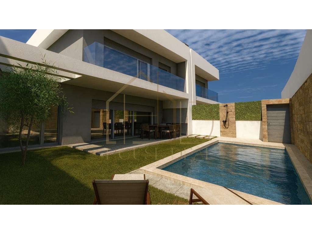 EXCELENTE Moradia T3 + 1 com Piscina. Fernão Ferro - Grande imagem: 2/8