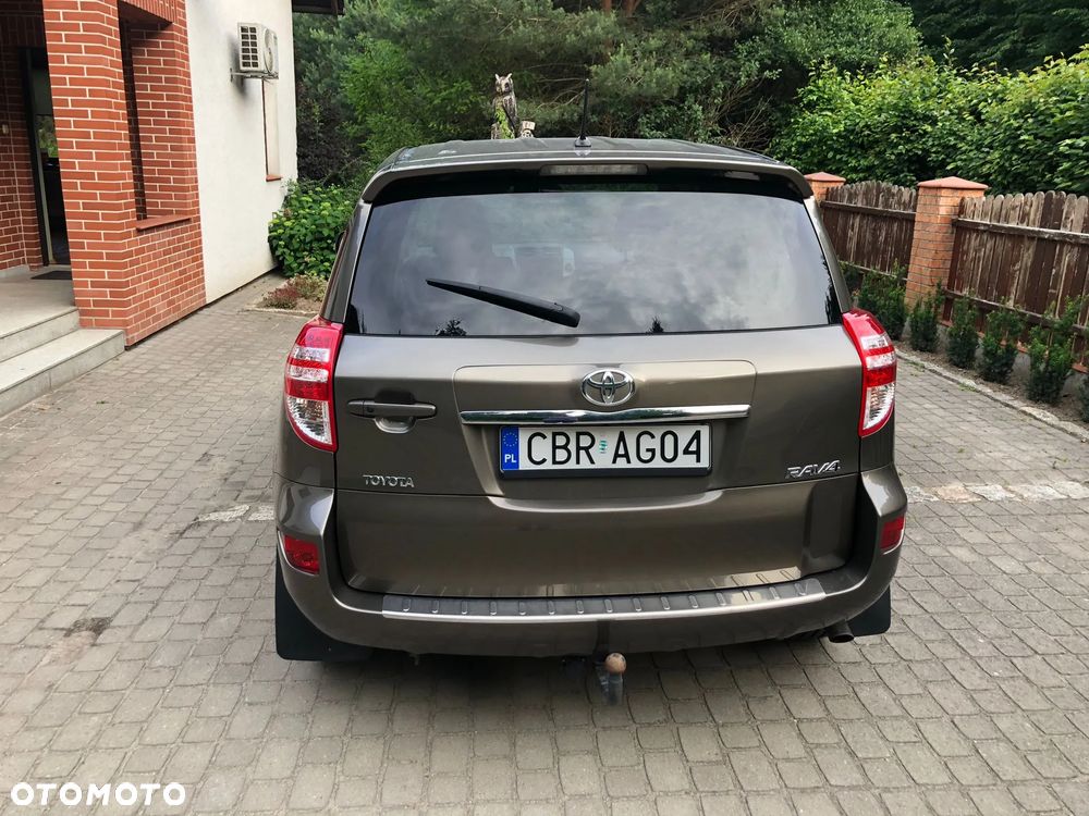 Toyota RAV4 2.0 VVT-i Luna - 2