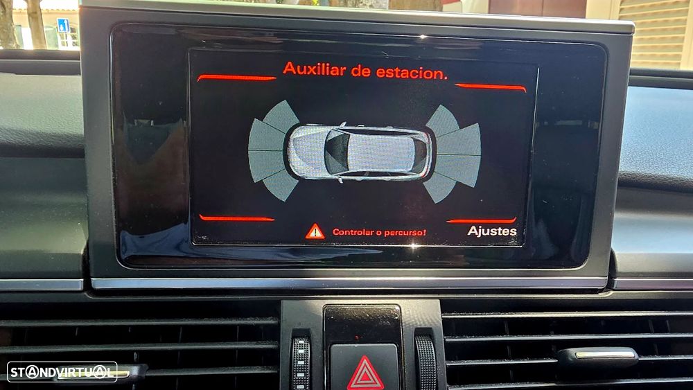Audi A6 Avant 2.0 TDI Ultra S tronic - 13