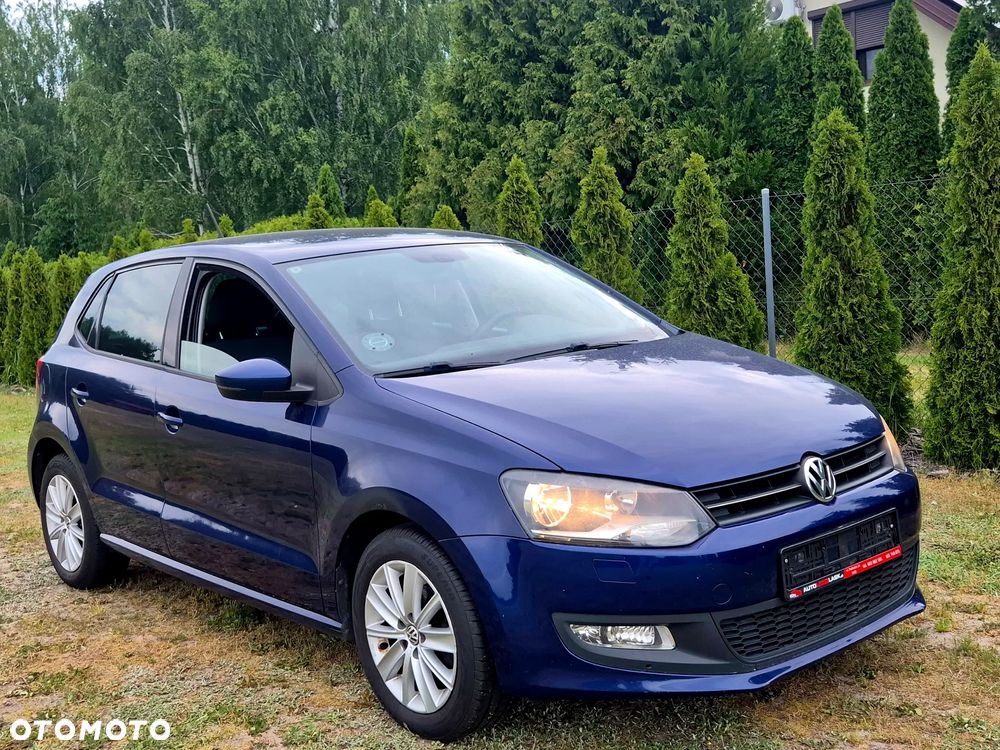 Volkswagen Polo - 2