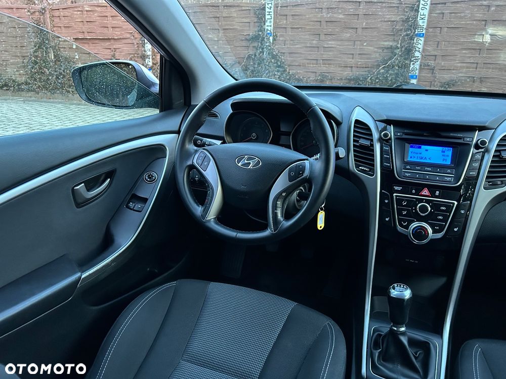 Hyundai i30 i30cw 1.4 Fifa World Cup Edition - 23