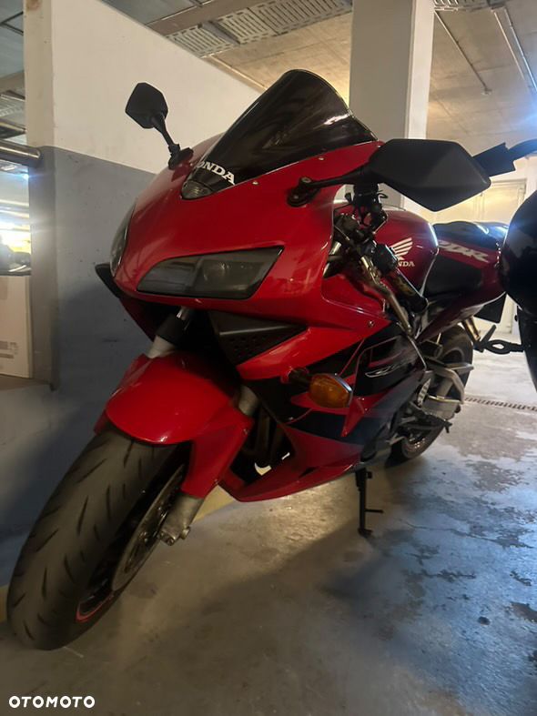 Honda CBR - 5