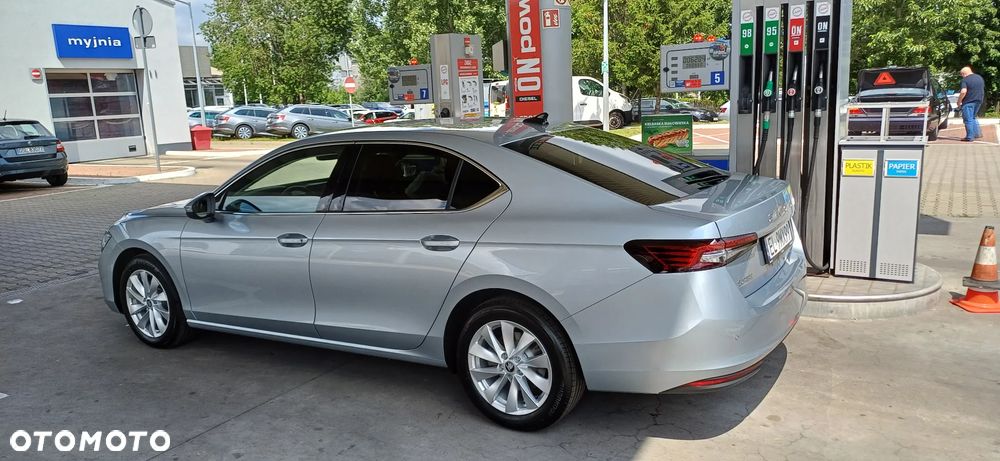 Skoda Superb 1.5 TSI mHEV Edition 130 DSG - 4