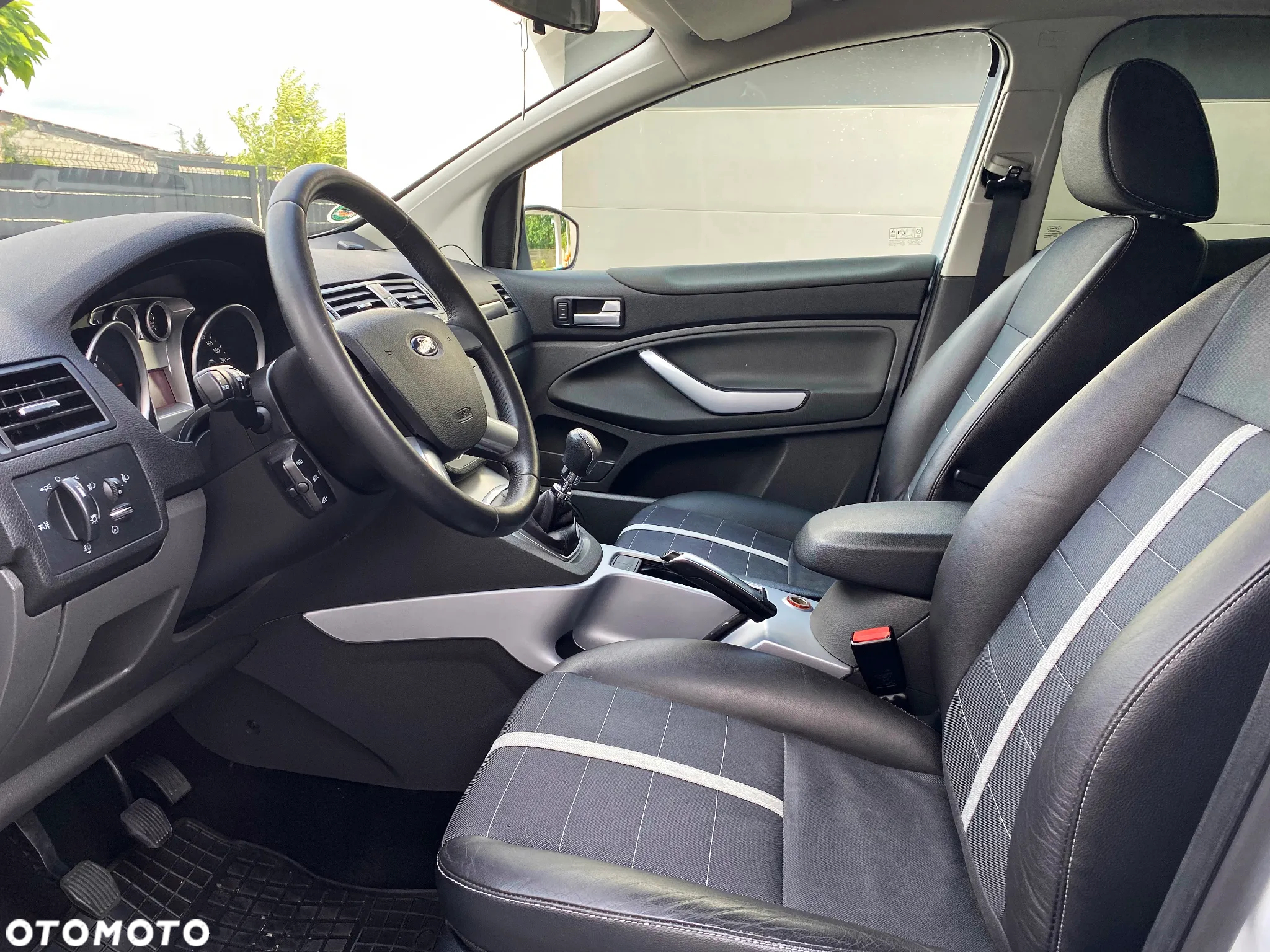 Ford Kuga 2.0 TDCi 4WD Titanium - 21