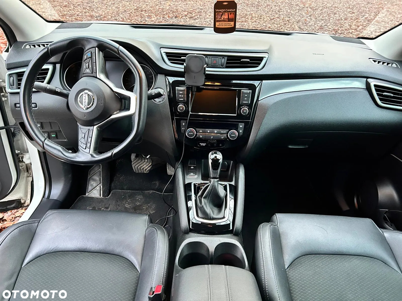 Nissan Qashqai 1.5 dCi DCT TEKNA - 9