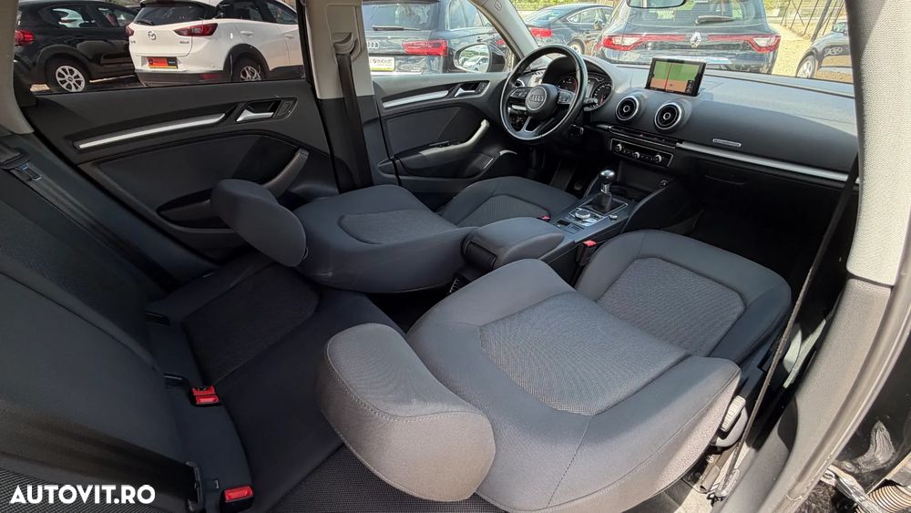 Audi A3 Sportback 1.6 TDI (clean diesel) S line Sportpaket - 8