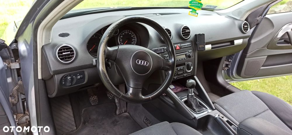 Audi A3 2.0 TDI Attraction - 10