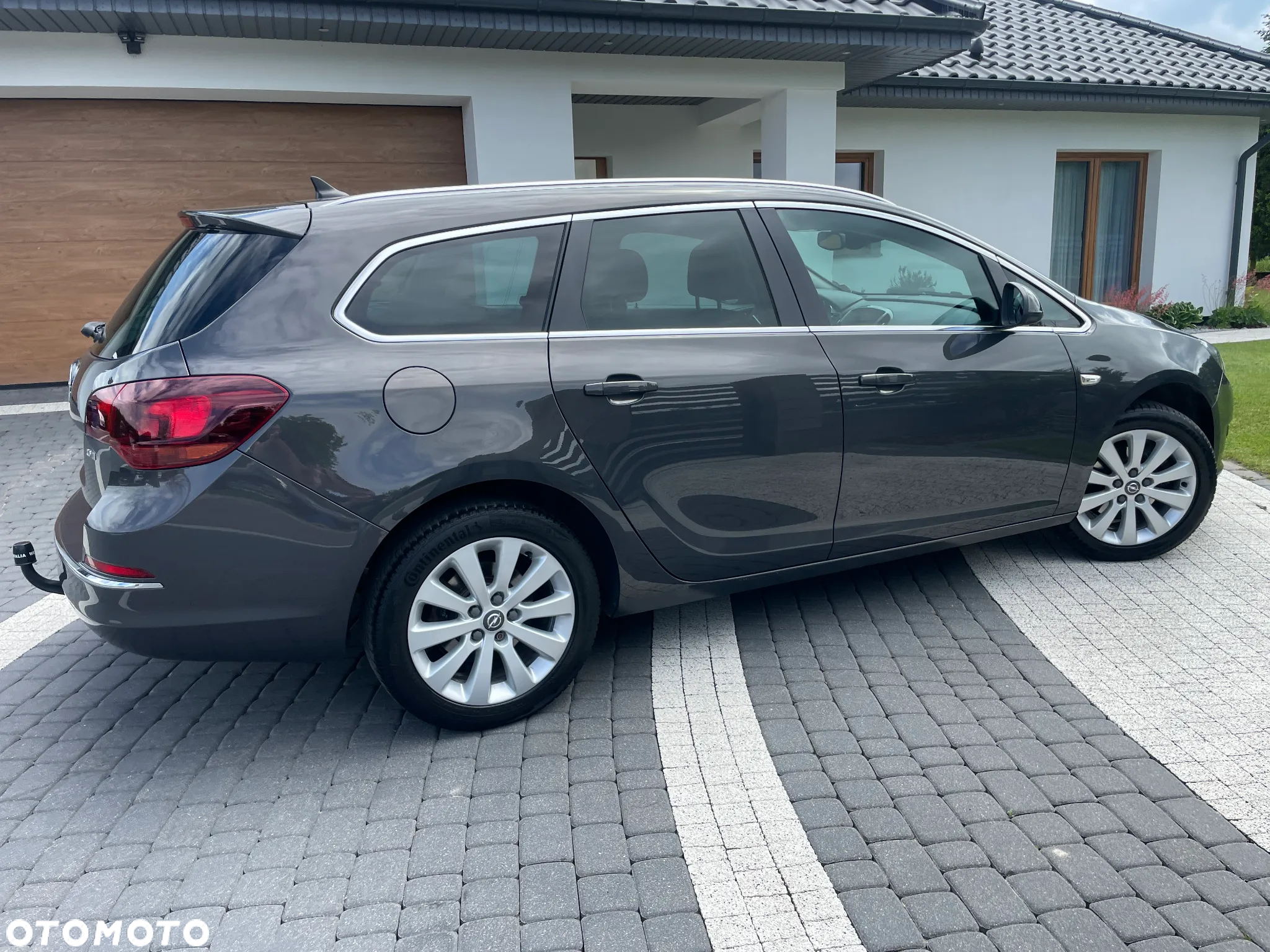 Opel Astra 2.0 CDTI DPF Sports Tourer Innovation - 21