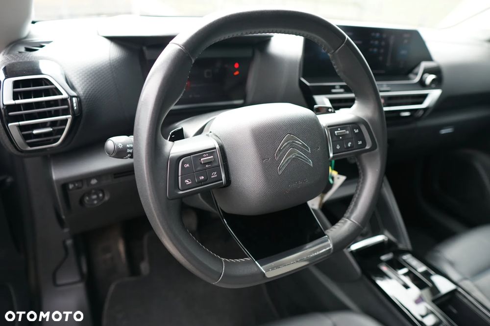 Citroën C4 BlueHDi 130 Stop&Start EAT8 SHINE - 32