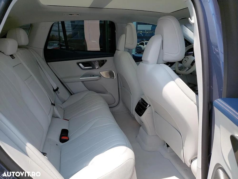 Mercedes-Benz EQE 350 4MATIC - 14