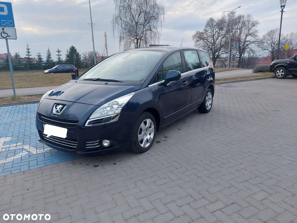 Peugeot 5008 1.6 THP Business Line - 1