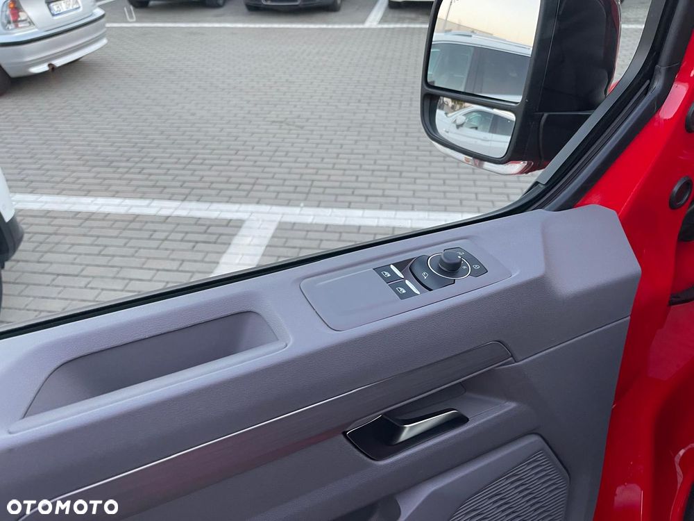 Volkswagen Caravelle 2.0 TDI L2 Life - 20