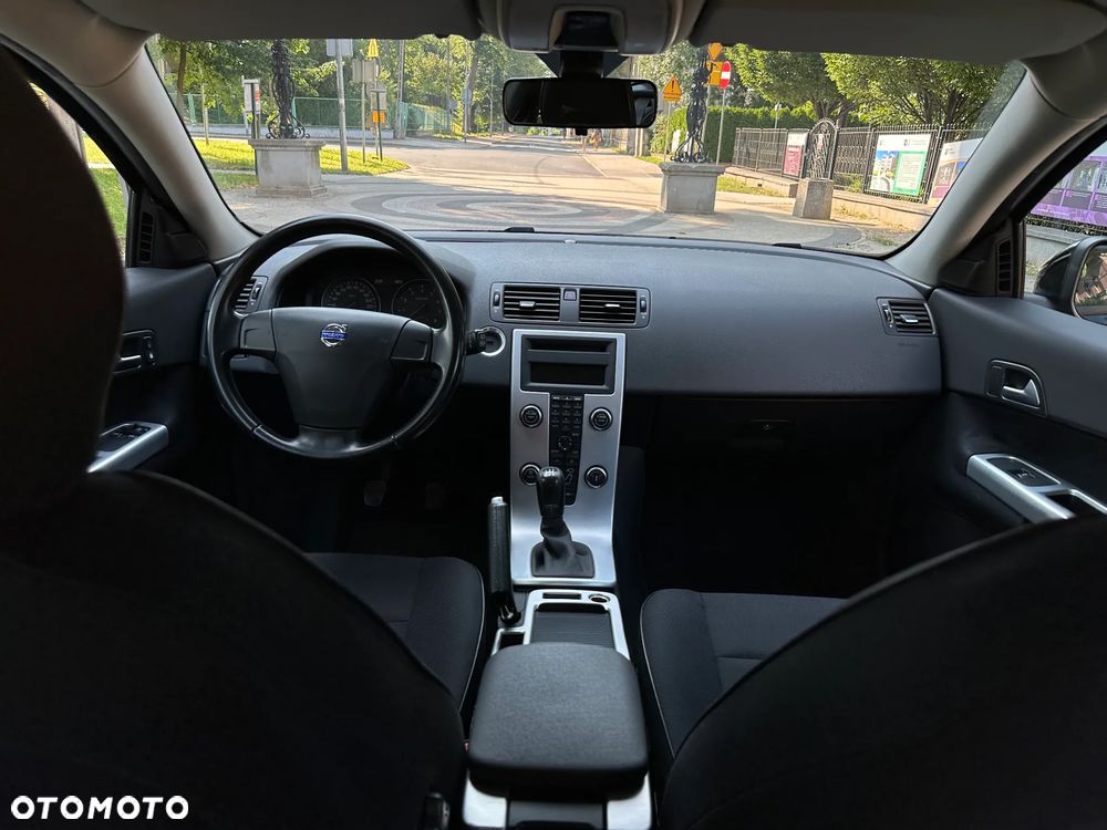 Volvo C30 1.6 Momentum - 7