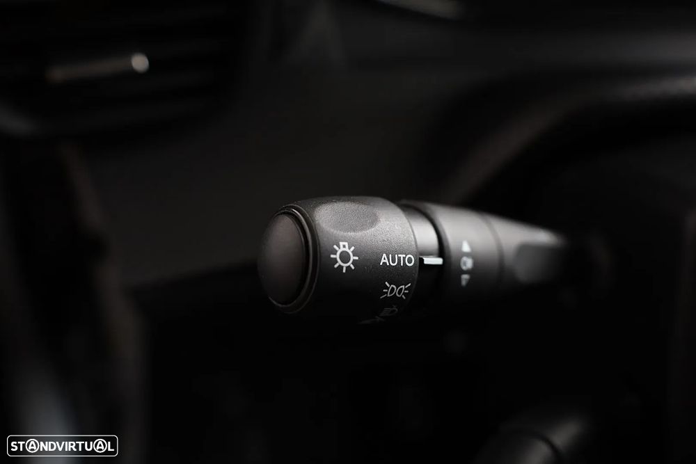 Peugeot 2008 1.2 PureTech Active - 38