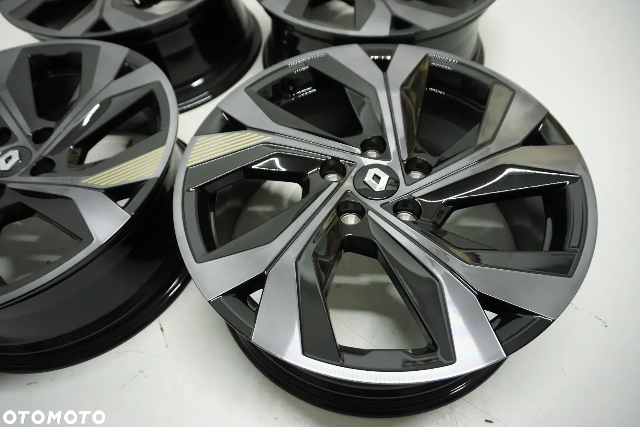 FELGI 18 RENAULT CAPTUR II ARCANA SYMBIOZ DACIA DUSTER MITSUBISHI ASX NOWY MODELET35 - 6