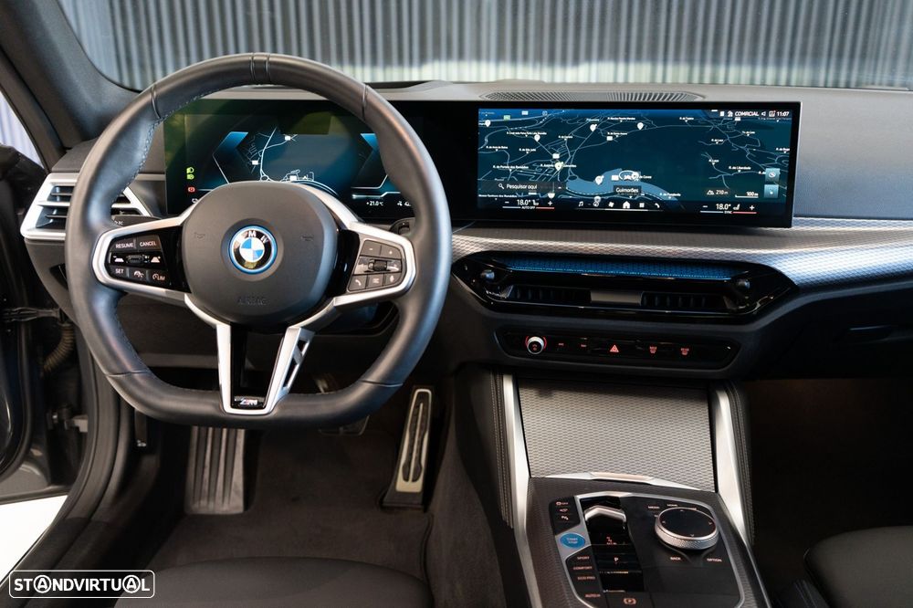 BMW i4 eDrive40 Pack Desportivo M - 11