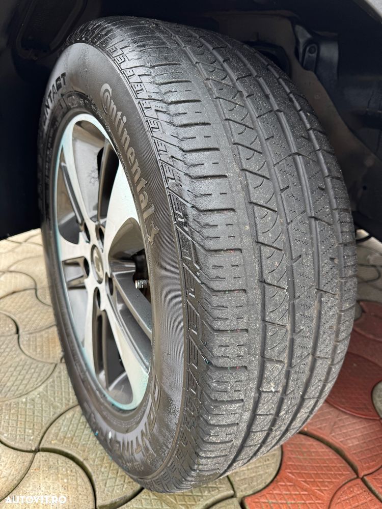 SsangYong REXTON W 2.0 e-XDI RWD DLX - 11