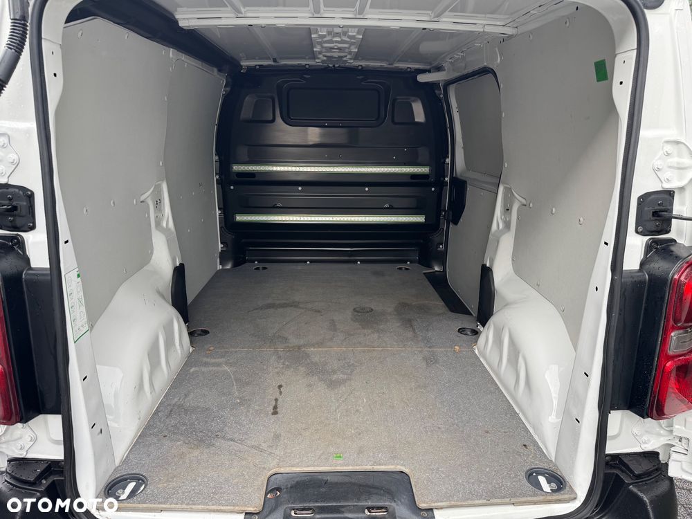 Citroën Jumpy Combi ver-2-0-bluehdi-m-3-1t-bryg- - 28