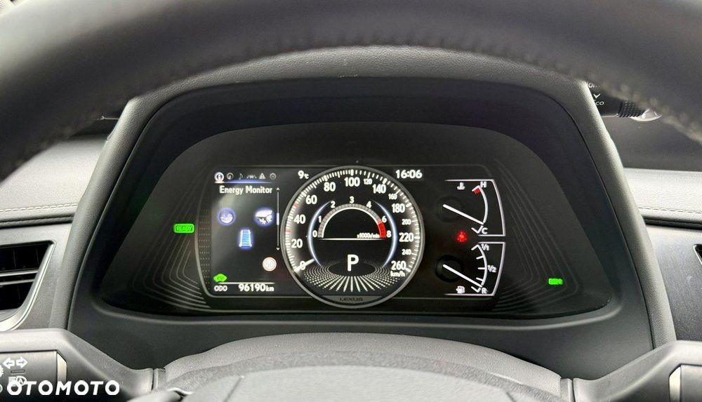 Lexus UX - 21