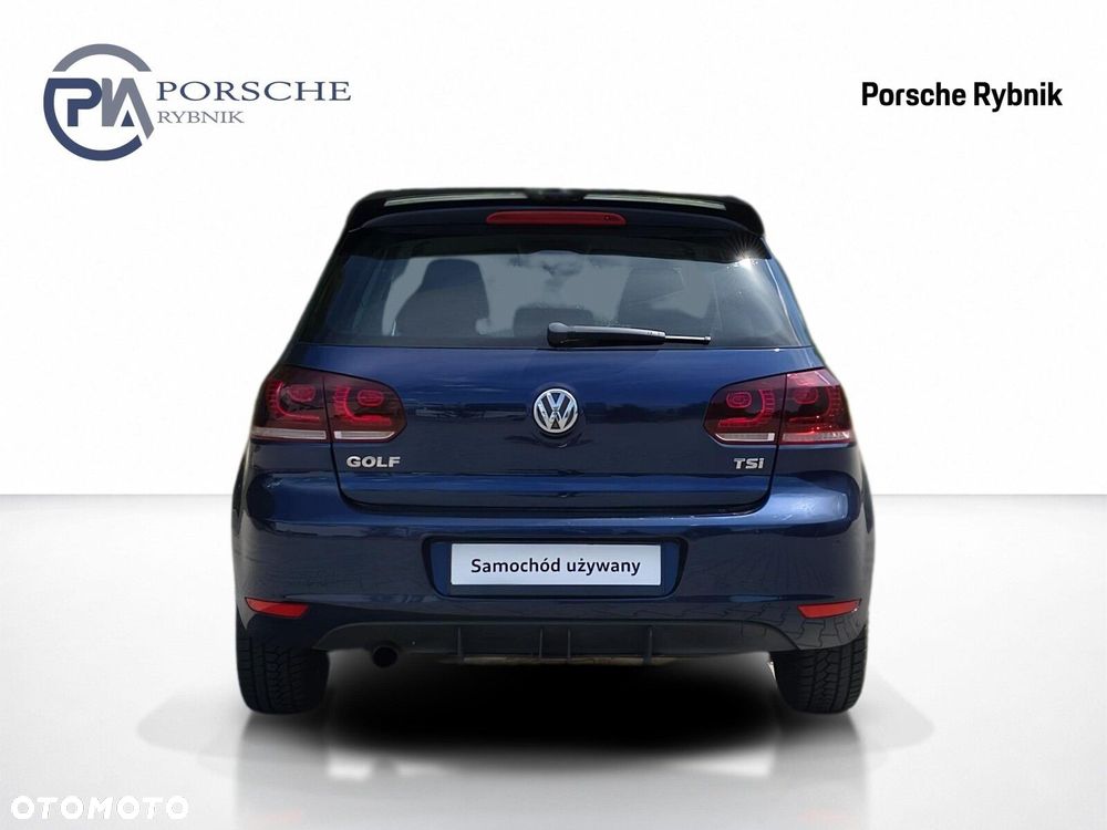 Volkswagen Golf - 5